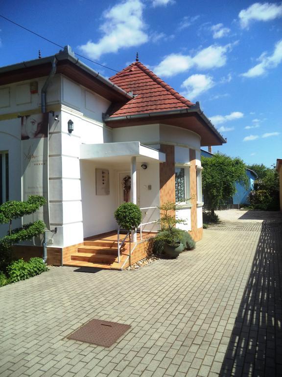 Ferienwohnung Agnes Asszony Apartmanja Hódmezővásárhely Exterior foto